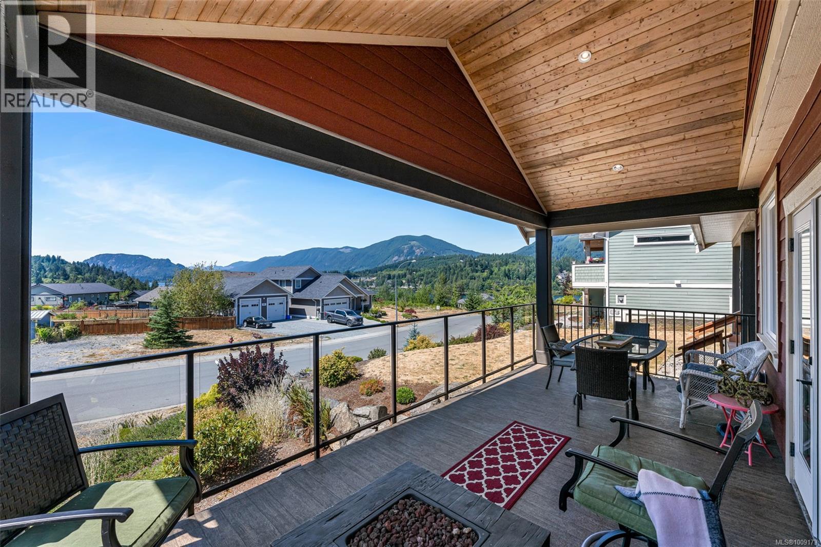 263 Tal Rd, Lake Cowichan