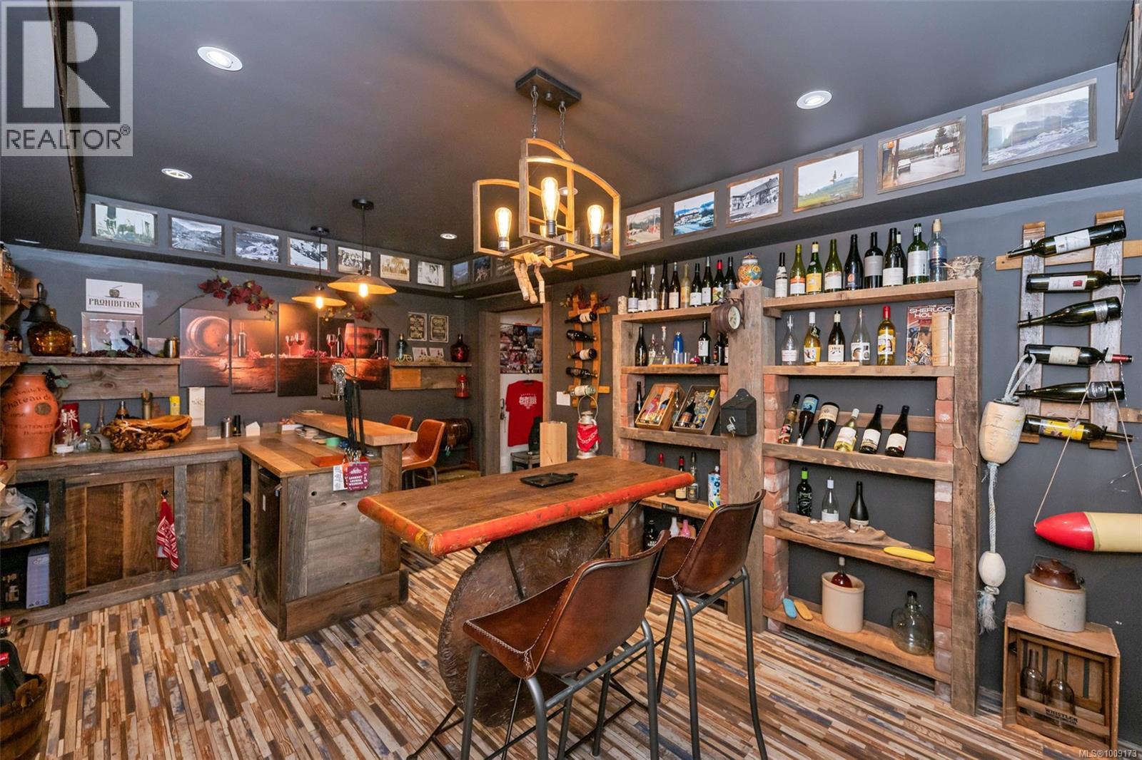 263 Tal Rd, Lake Cowichan