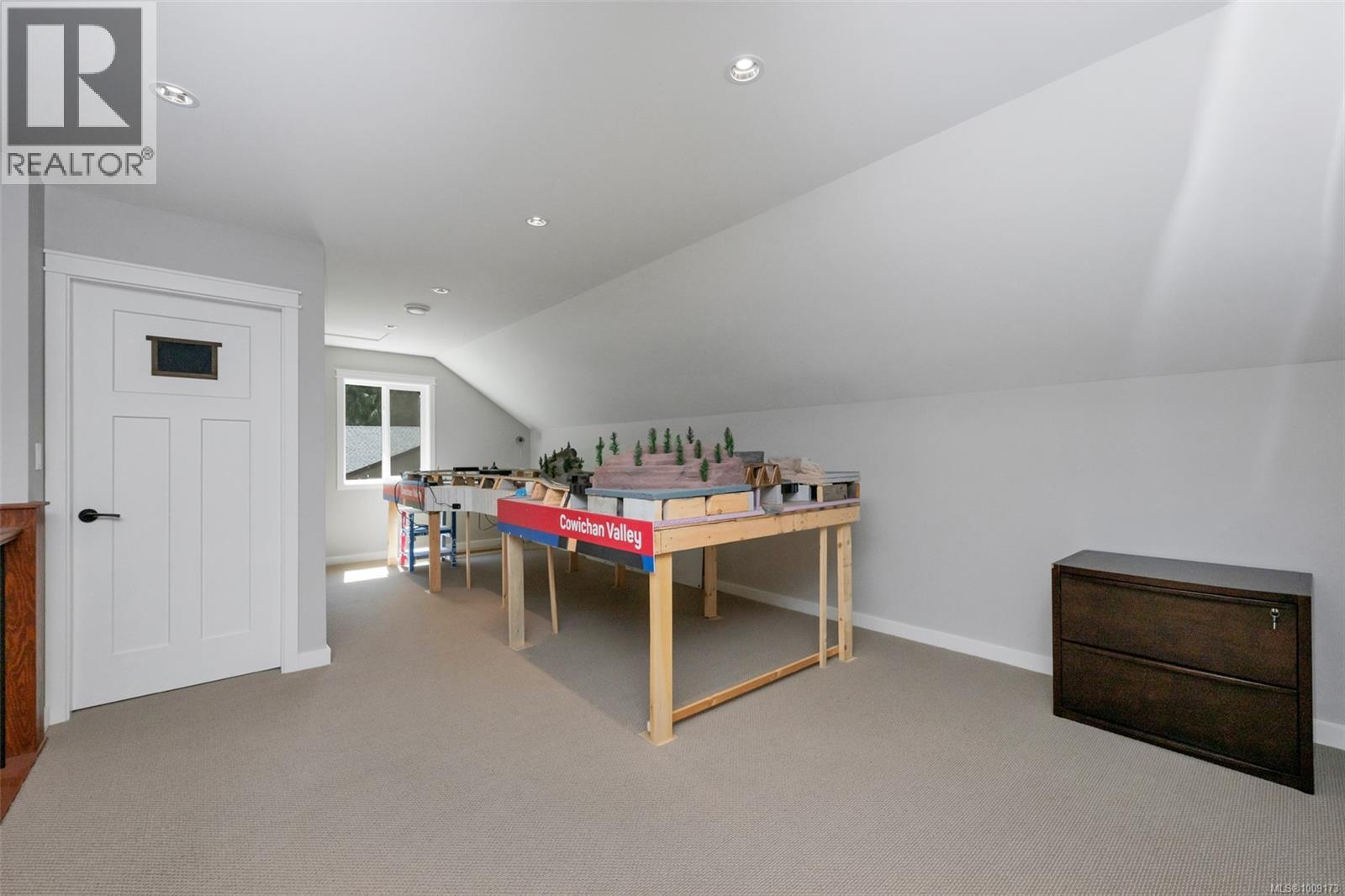 263 Tal Rd, Lake Cowichan