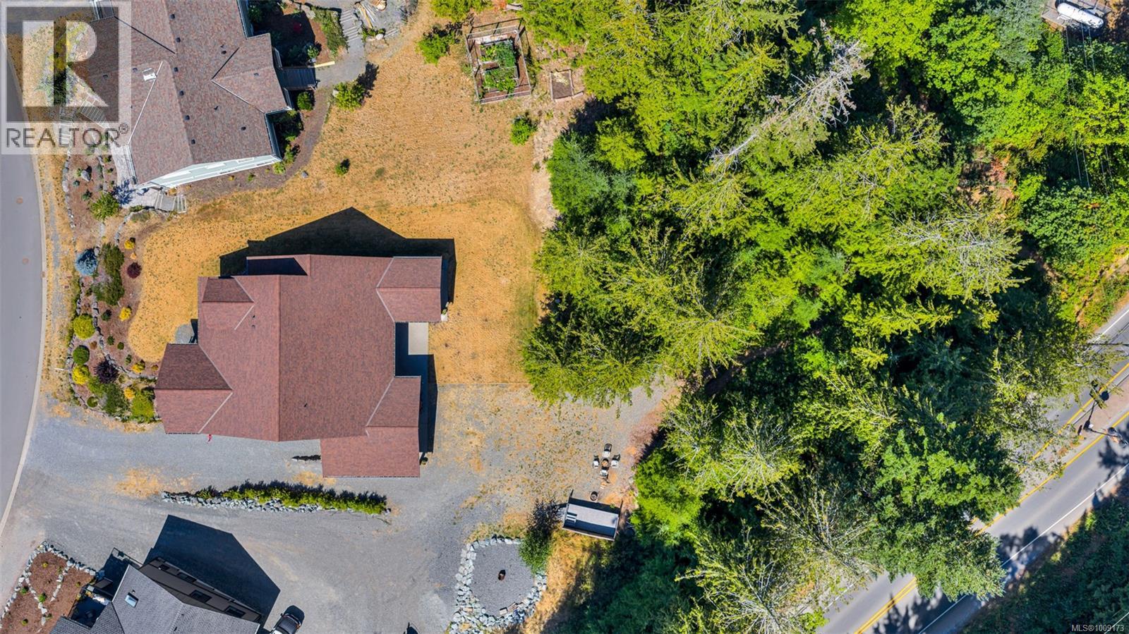 263 Tal Rd, Lake Cowichan