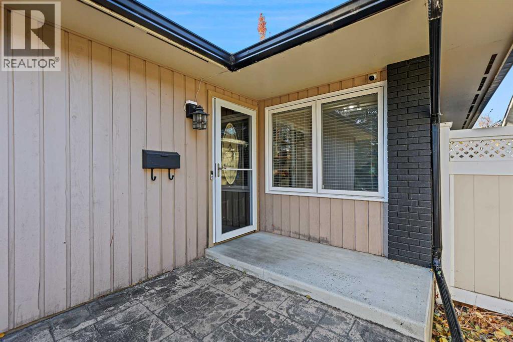 Single Family House Bungalow for Sale in  Midridge Drive SE Midnapore Calgary 