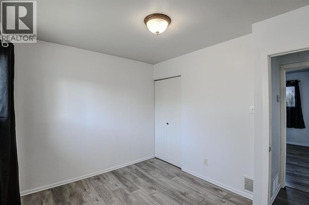 Single Family House Bungalow for Sale in  Centre Street NW Thorncliffe Calgary 