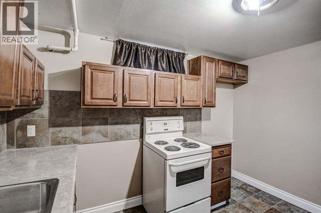 Single Family House Bungalow for Sale in  Centre Street NW Thorncliffe Calgary 