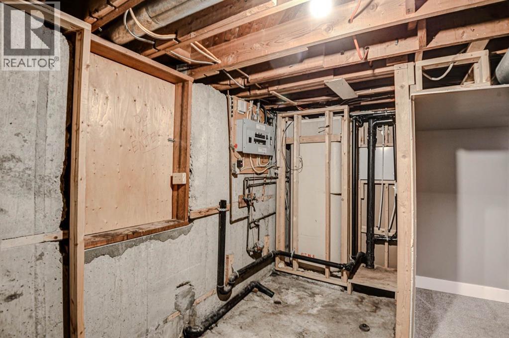 Single Family House Bungalow for Sale in  Centre Street NW Thorncliffe Calgary 