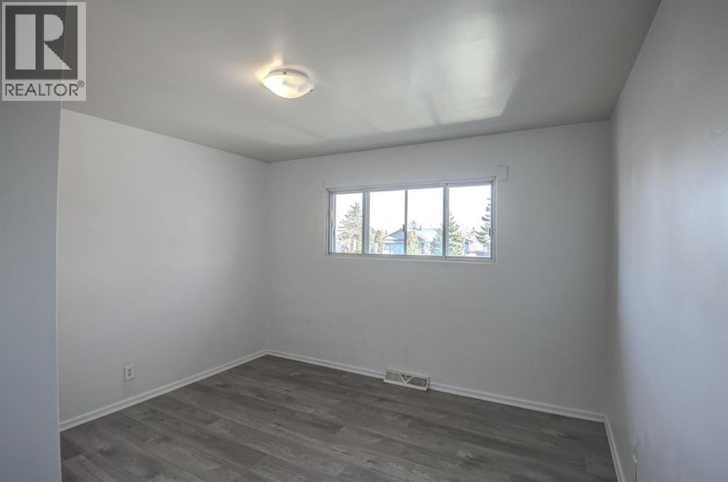 Single Family House Bungalow for Sale in  Centre Street NW Thorncliffe Calgary 