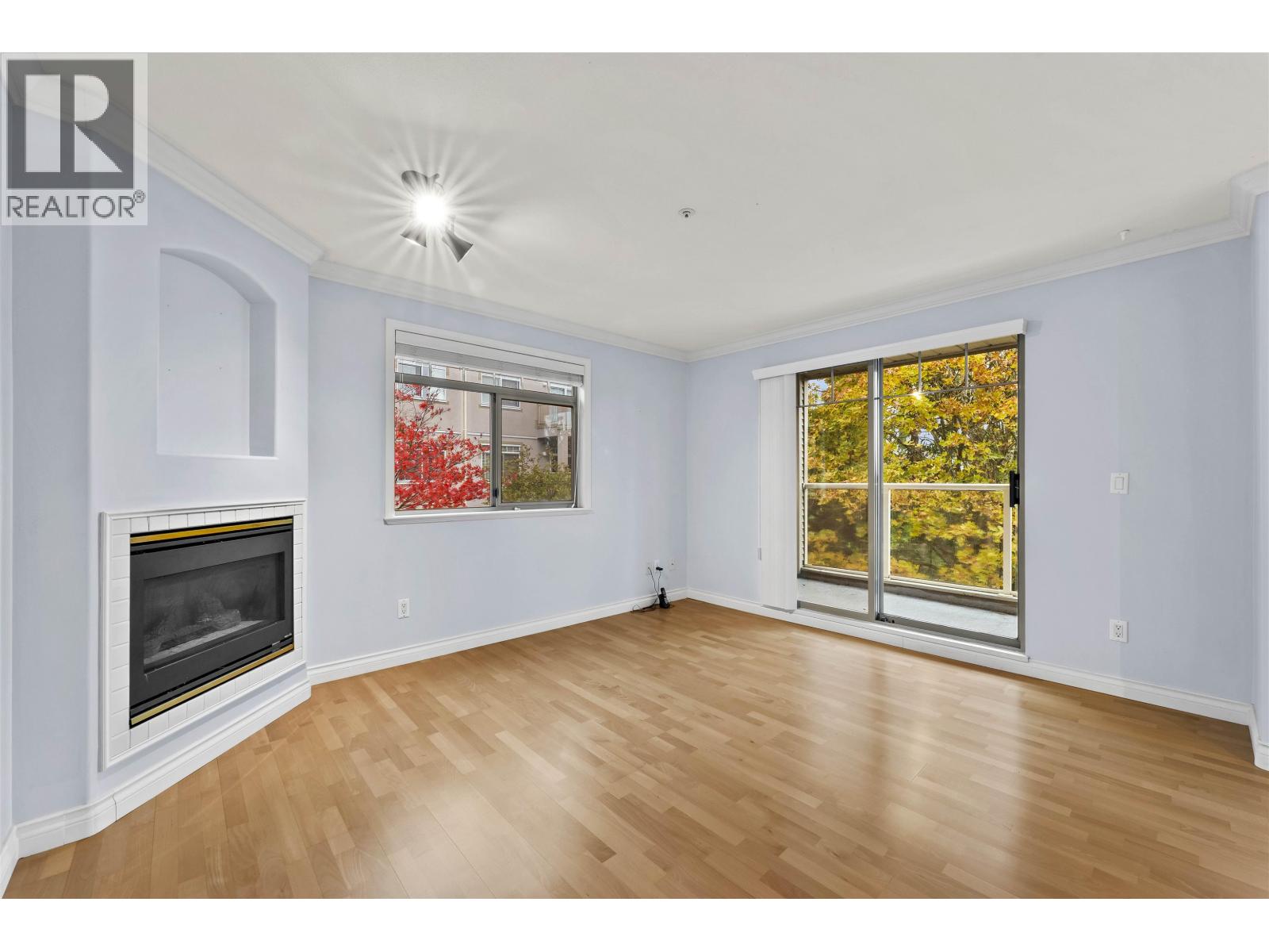 #A203-1258 HUNTER Road, Delta