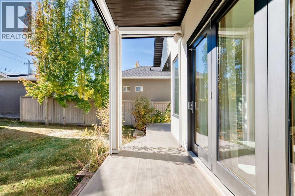 Single Family House for Sale in   Avenue NW West Hillhurst Calgary 