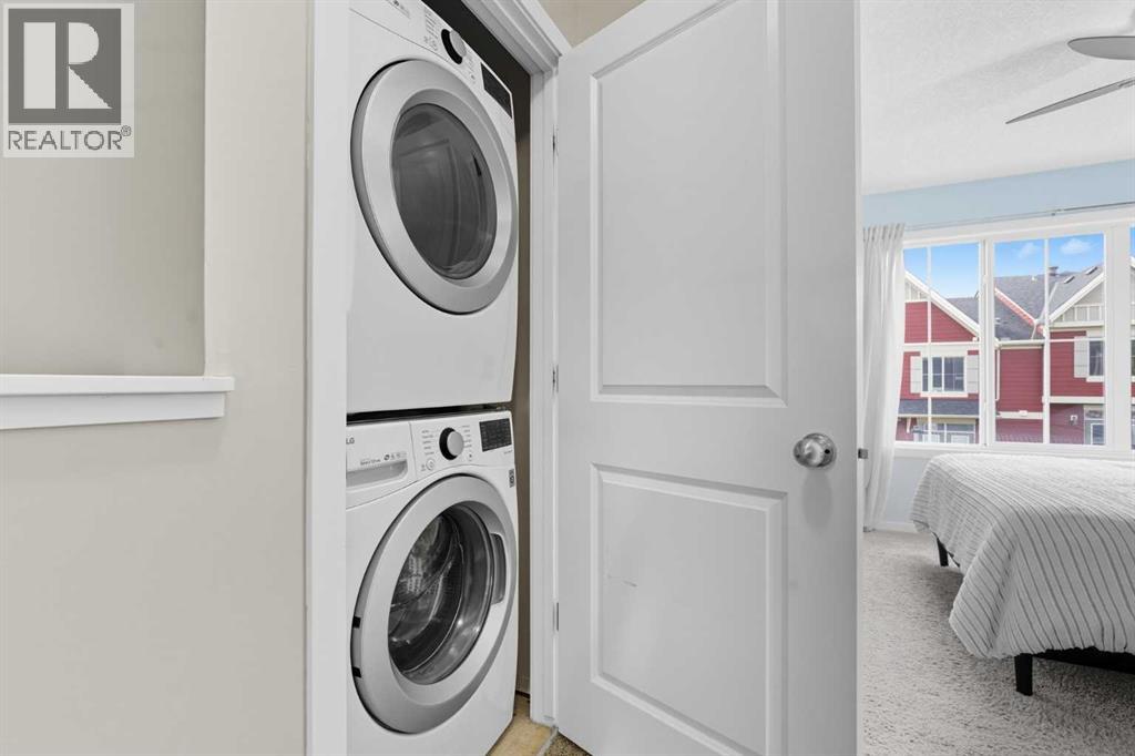 Single Family House for Sale in  Evansview Gardens NW Evanston Calgary 