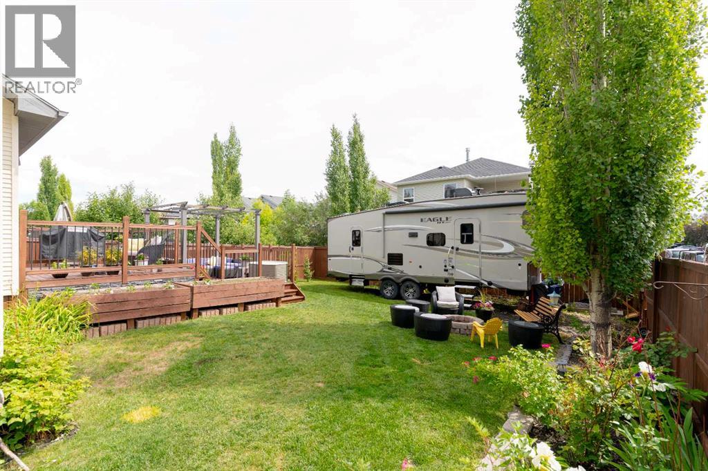 Single Family House for Sale in  Tuscany Ridge Mews NW Tuscany Calgary 