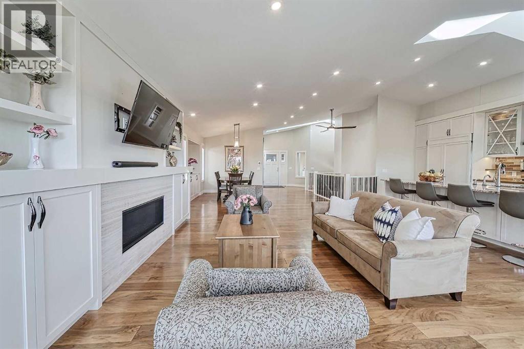 Single Family House Bungalow for Sale in  Arbour Glen Close NW Arbour Lake Calgary 