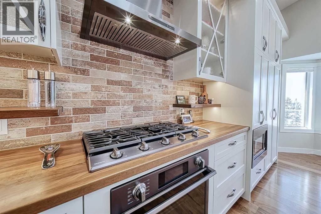 Single Family House Bungalow for Sale in  Arbour Glen Close NW Arbour Lake Calgary 