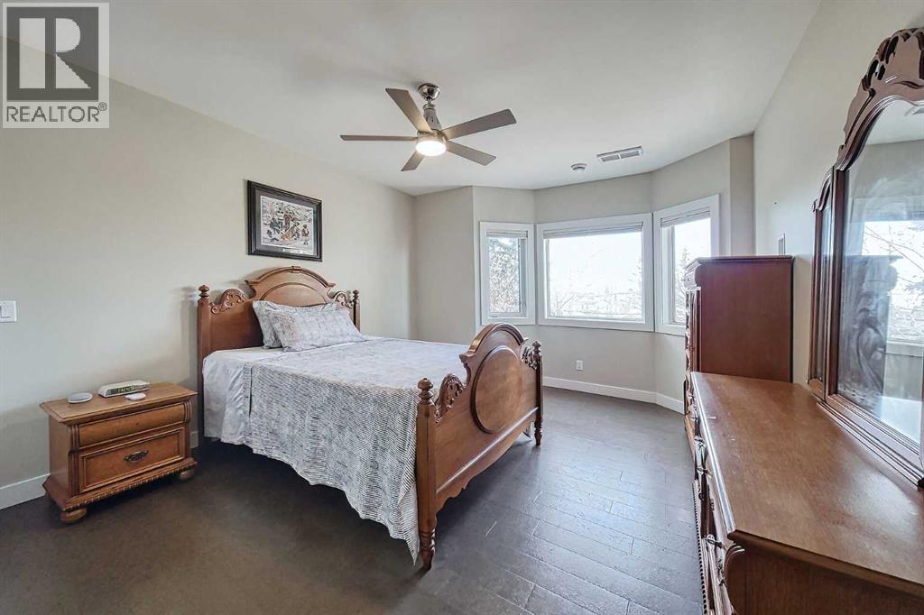 Single Family House Bungalow for Sale in  Arbour Glen Close NW Arbour Lake Calgary 