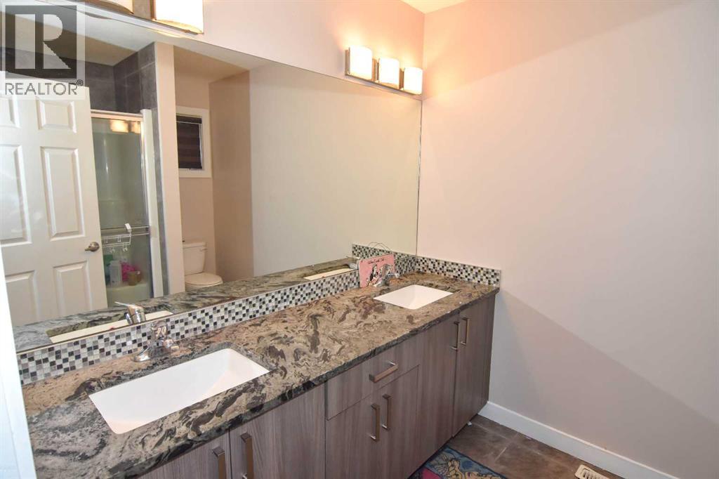 Single Family House for Sale in  Nolancrest Circle NW Nolan Hill Calgary 