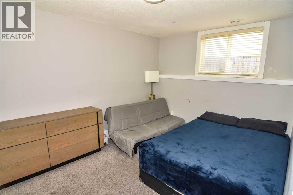 Single Family House for Sale in  Nolancrest Circle NW Nolan Hill Calgary 