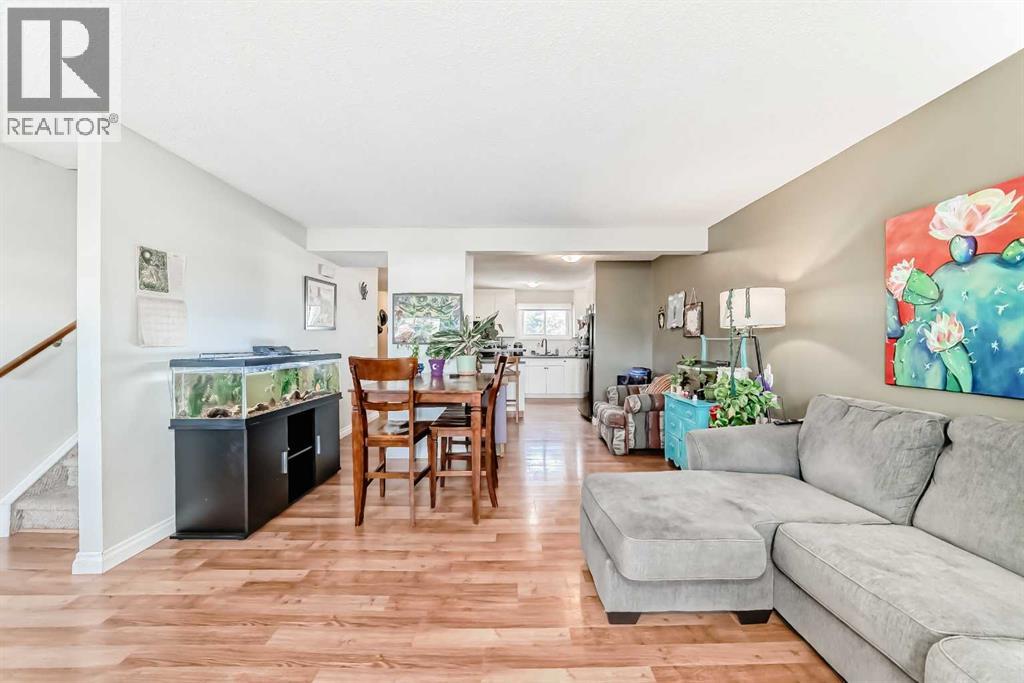 Single Family House for Sale in   Templehill Drive NE Temple Calgary 