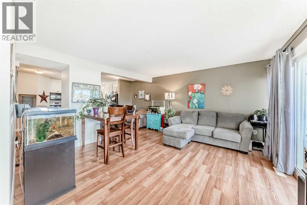 Single Family House for Sale in   Templehill Drive NE Temple Calgary 