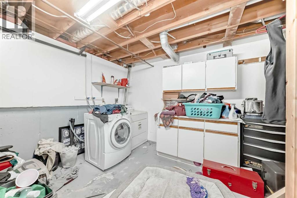 Single Family House for Sale in   Templehill Drive NE Temple Calgary 