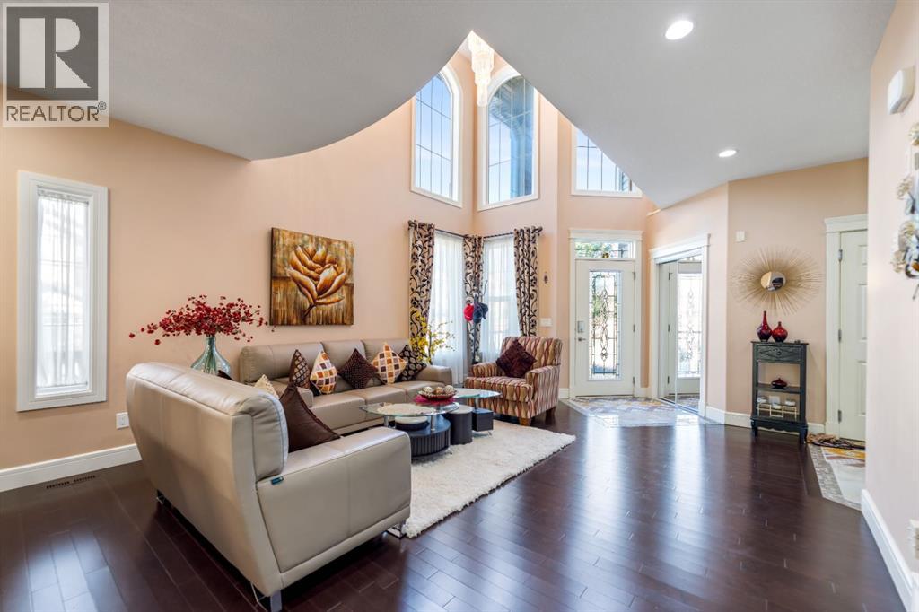 Single Family House for Sale in  SADDLELAKE View NE Saddle Ridge Calgary 