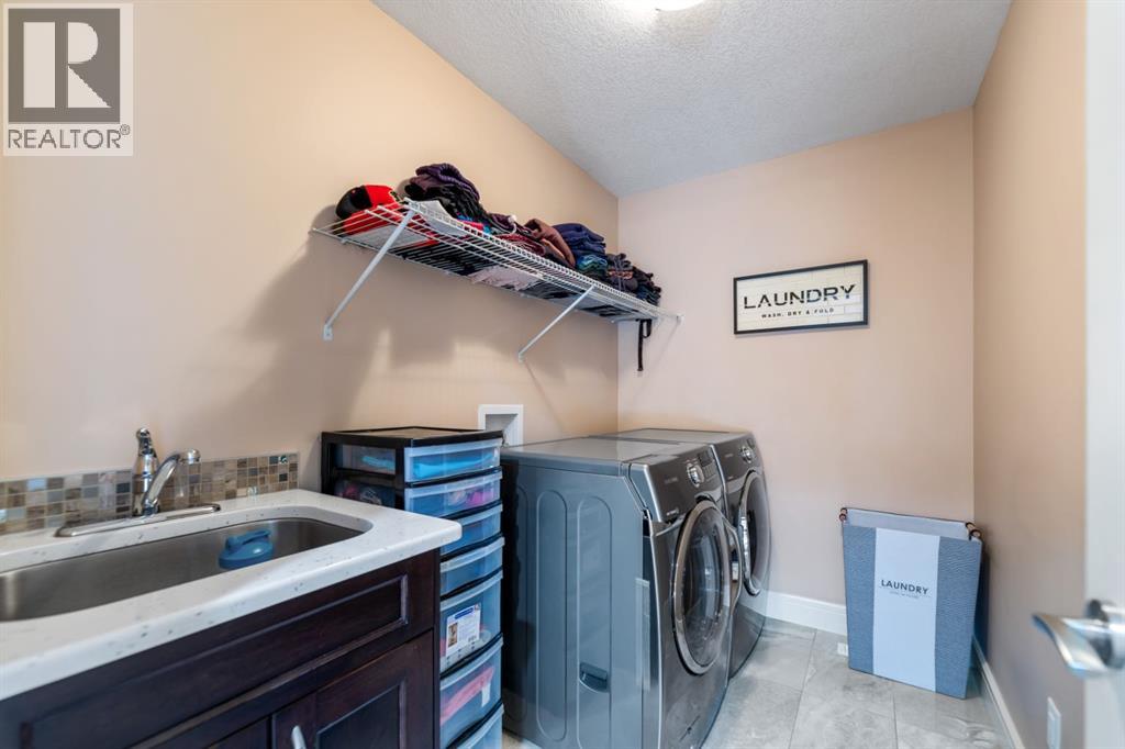 Single Family House for Sale in  SADDLELAKE View NE Saddle Ridge Calgary 