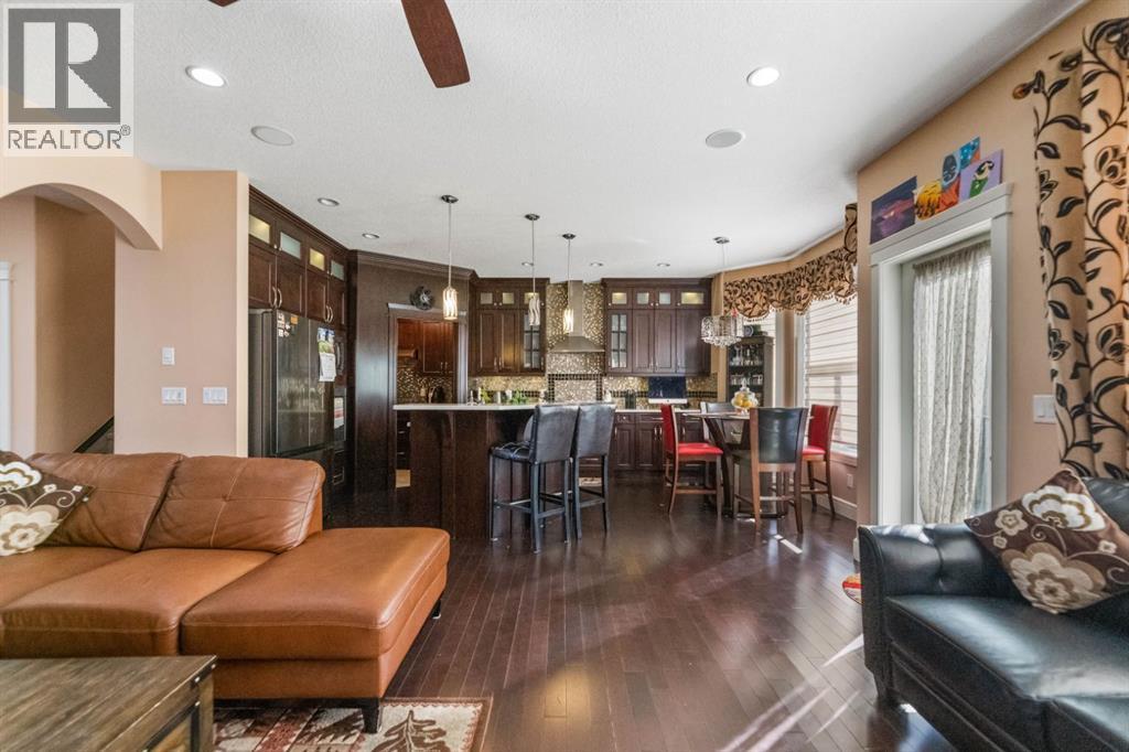 Single Family House for Sale in  SADDLELAKE View NE Saddle Ridge Calgary 