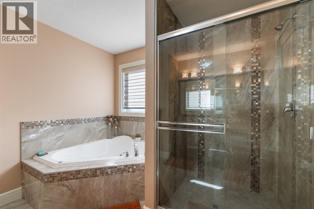 Single Family House for Sale in  SADDLELAKE View NE Saddle Ridge Calgary 