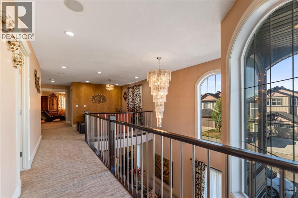 Single Family House for Sale in  SADDLELAKE View NE Saddle Ridge Calgary 