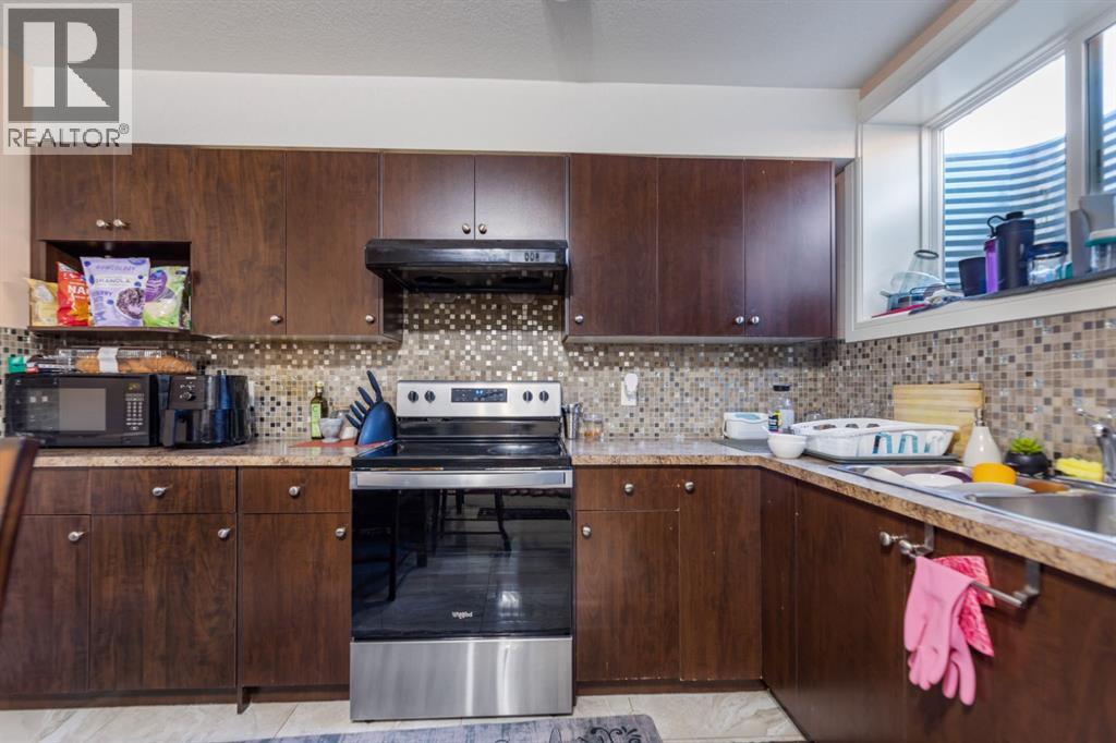 Single Family House for Sale in  SADDLELAKE View NE Saddle Ridge Calgary 