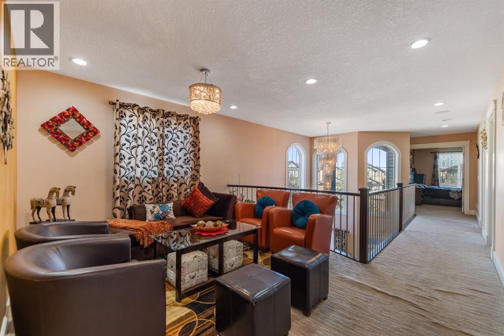 Single Family House for Sale in  SADDLELAKE View NE Saddle Ridge Calgary 