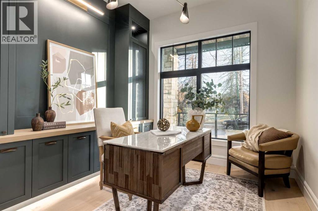 Single Family House for Sale in   Avenue SW Elbow Park Calgary 