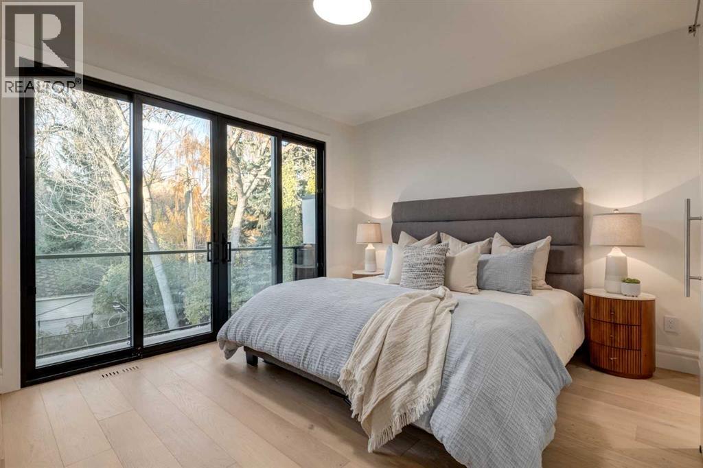 Single Family House for Sale in   Avenue SW Elbow Park Calgary 