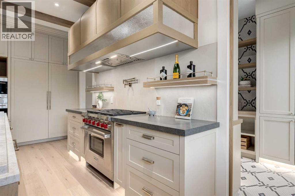 Single Family House for Sale in   Avenue SW Elbow Park Calgary 