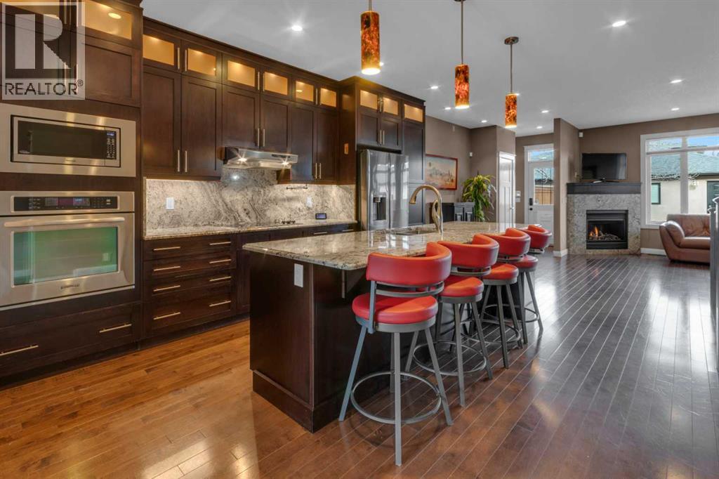 Single Family House for Sale in   Avenue NW West Hillhurst Calgary 