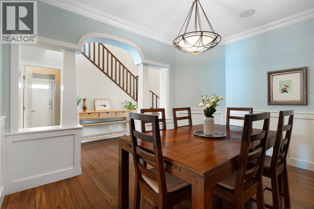 Single Family House for Sale in  Broadview Road NW West Hillhurst Calgary 