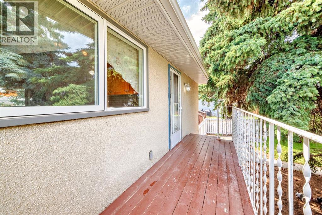 Single Family House Bi-level for Sale in  Marshall Road NE Marlborough Calgary 