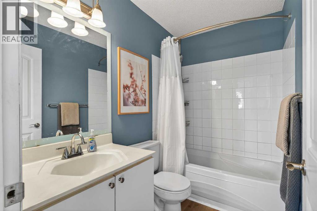 Single Family House for Sale in  Mt Apex Crescent SE McKenzie Lake Calgary 