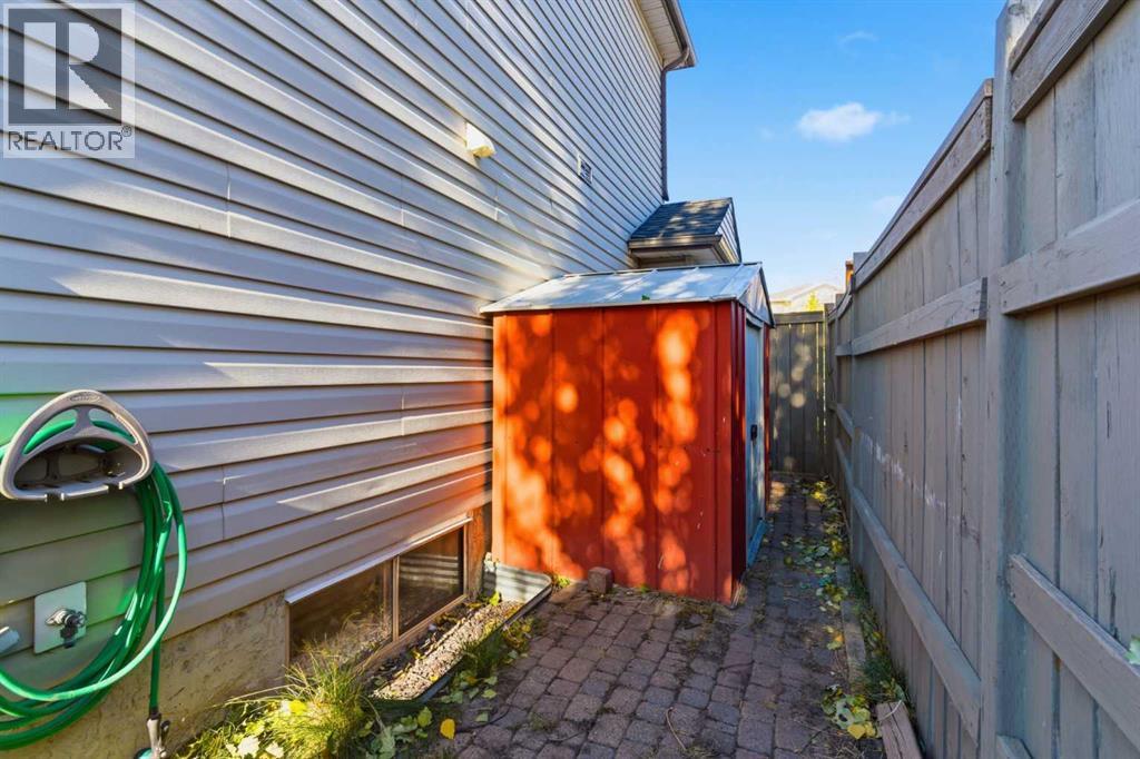 Single Family House for Sale in  Mt Apex Crescent SE McKenzie Lake Calgary 