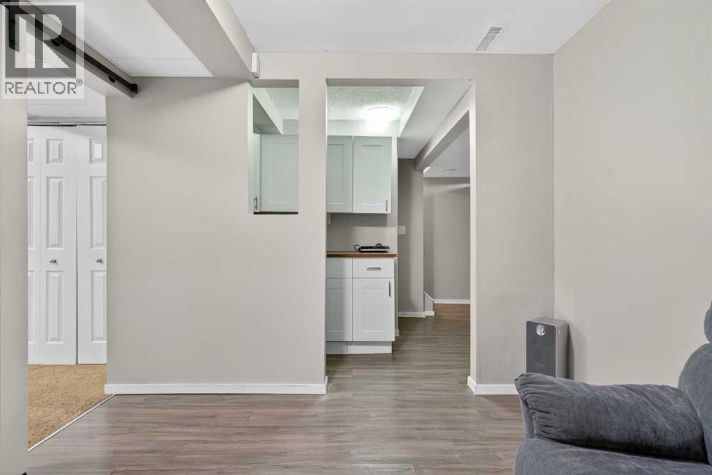 Single Family House for Sale in  Mt Apex Crescent SE McKenzie Lake Calgary 