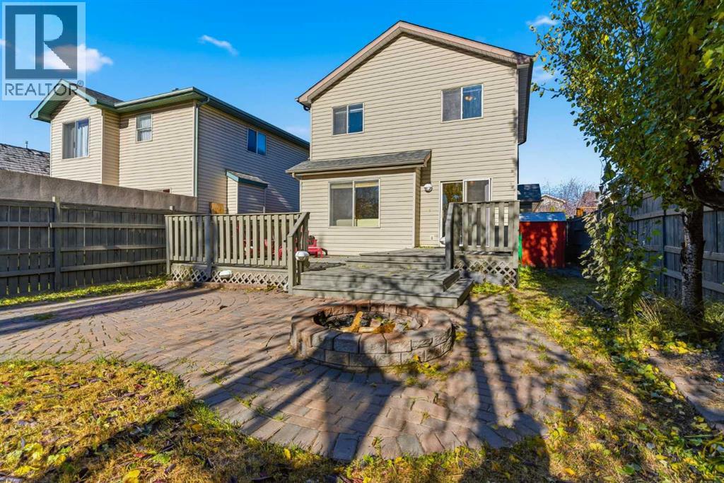 Single Family House for Sale in  Mt Apex Crescent SE McKenzie Lake Calgary 