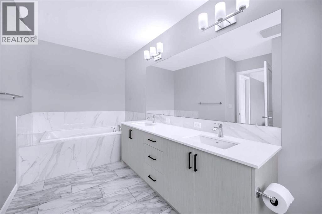 Single Family House for Sale in  Silver Spruce Grove SW Silverado Calgary 