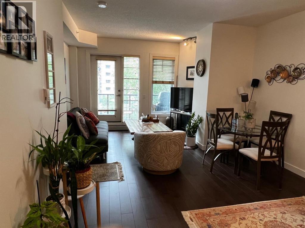 Single Family House for Sale in    Avenue SW Mission Calgary 