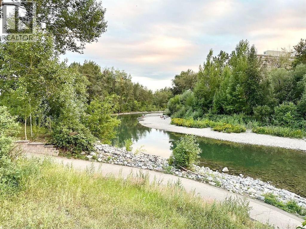 Single Family House for Sale in    Avenue SW Mission Calgary 