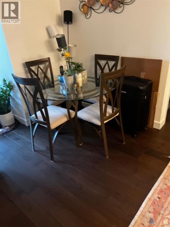 Single Family House for Sale in    Avenue SW Mission Calgary 