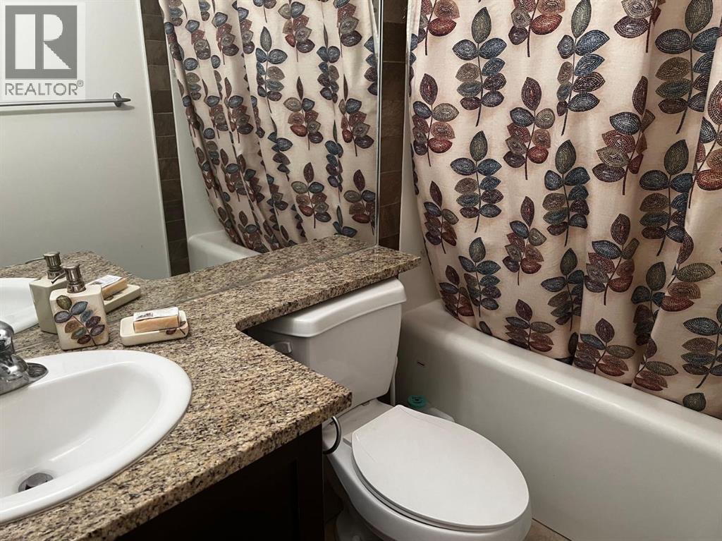 Single Family House for Sale in    Avenue SW Mission Calgary 