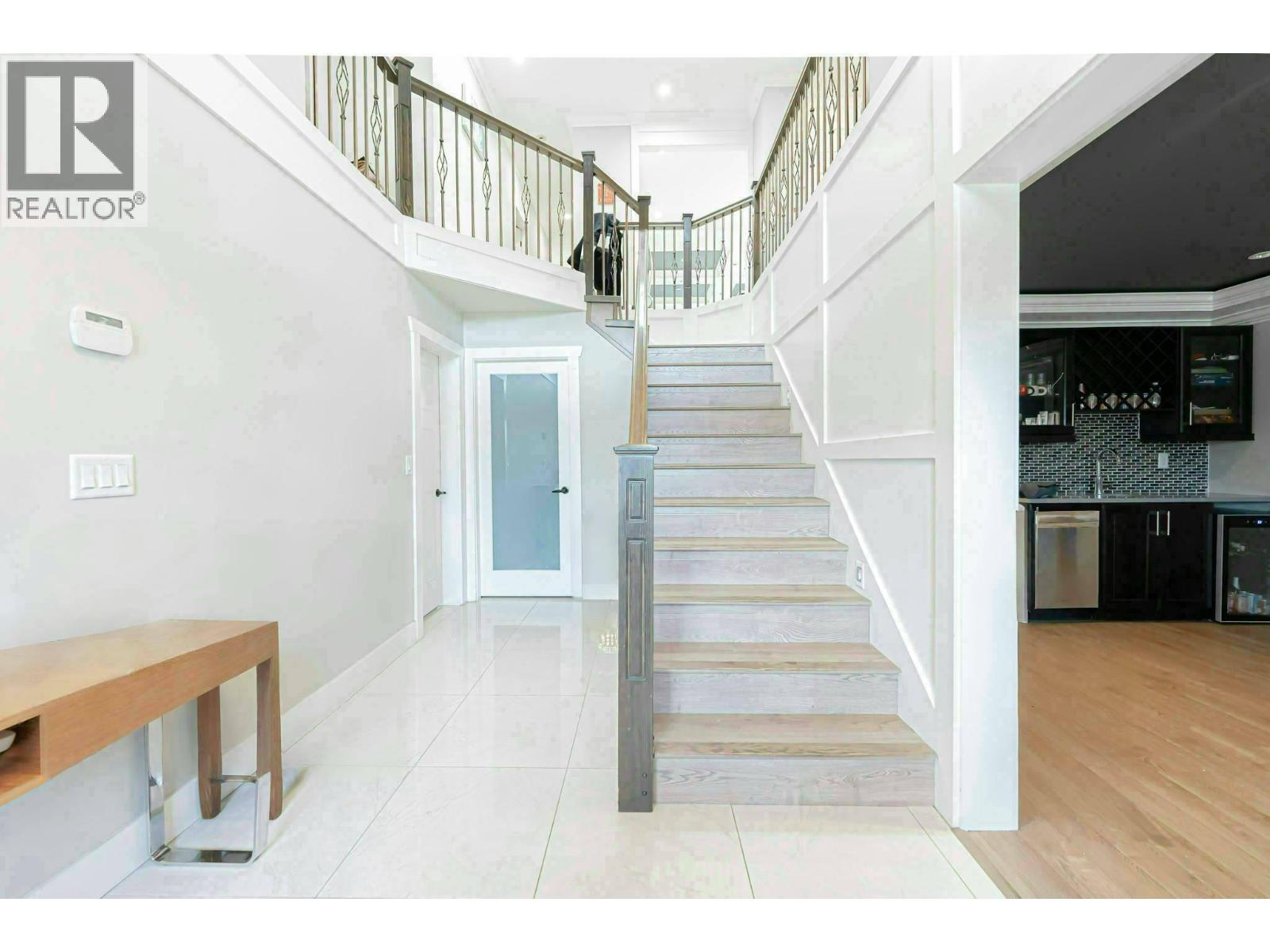 520 EWEN AVENUE, New Westminster