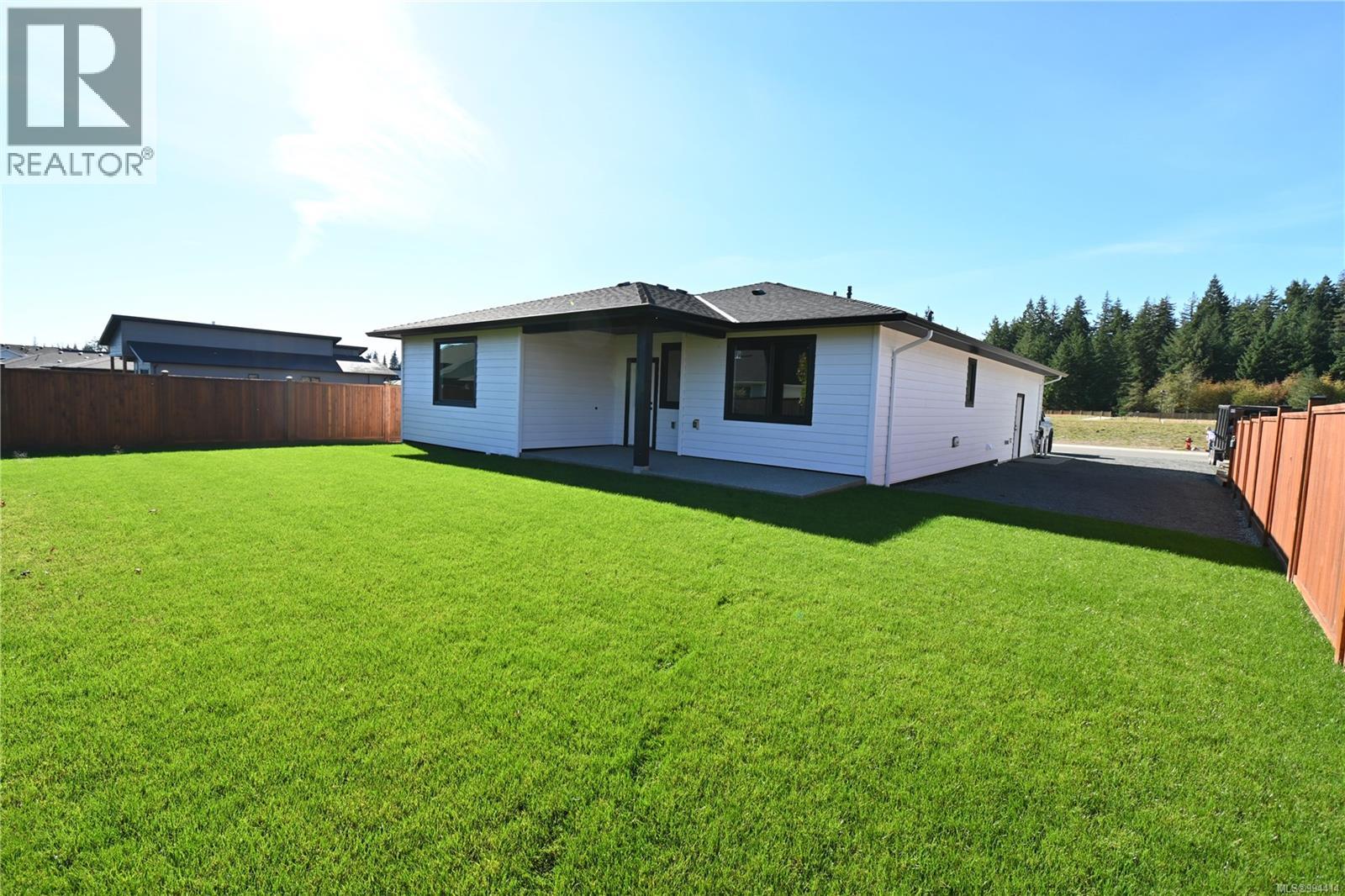 766 Sitka St, Campbell River