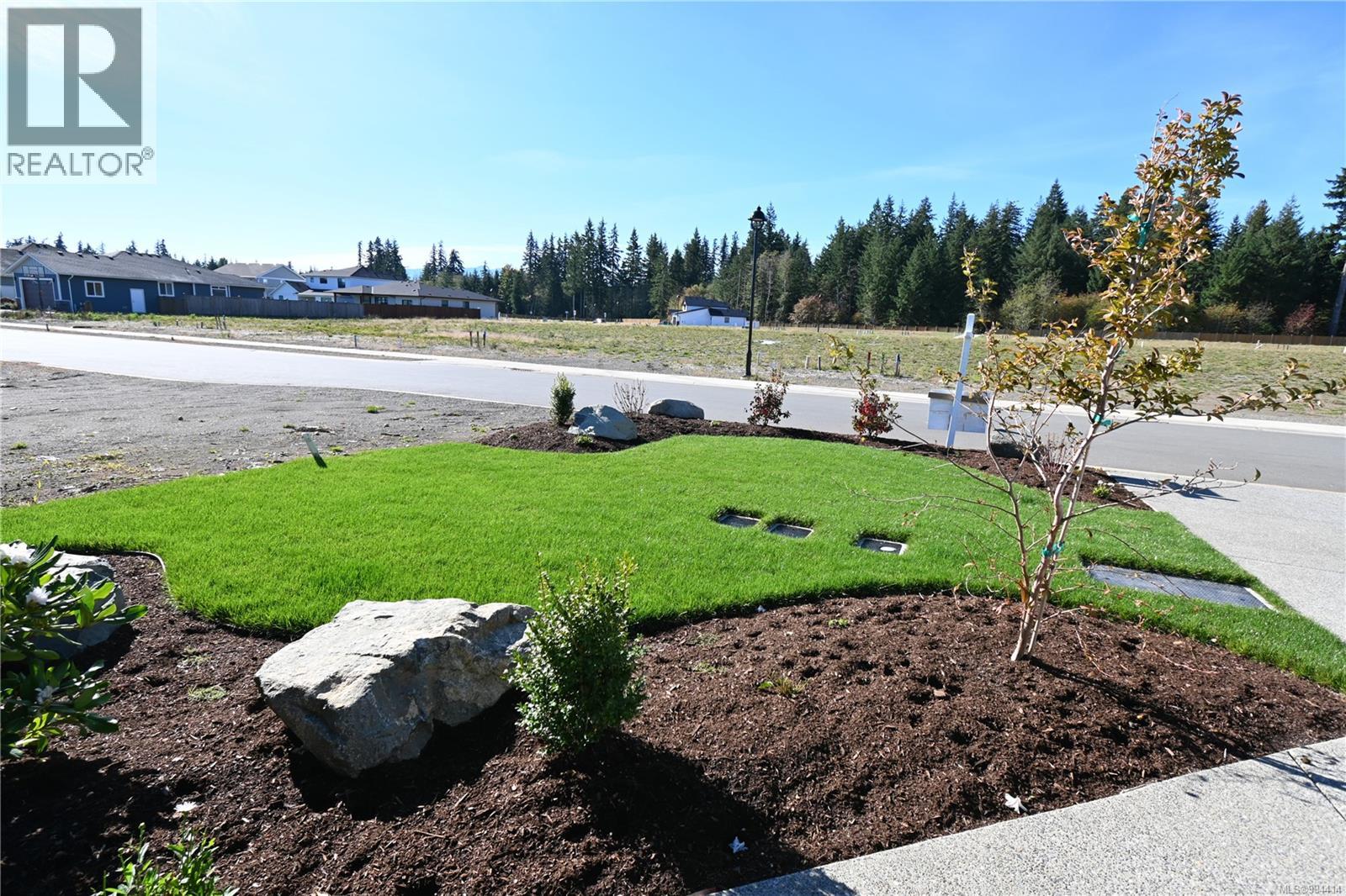 766 Sitka St, Campbell River