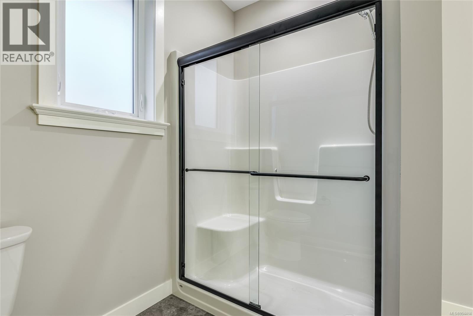 766 Sitka St, Campbell River