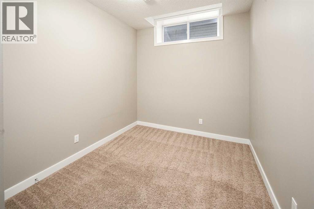 Single Family House for Sale in  Evansdale Common NW Evanston Calgary 