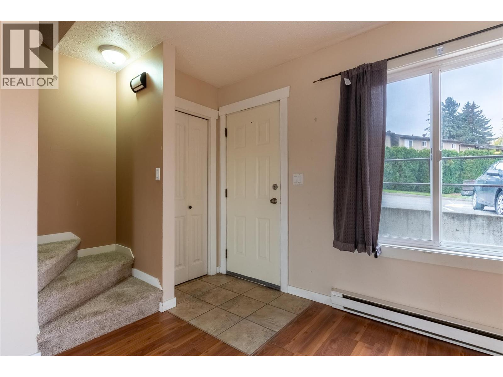 1605 Summit Drive Unit# 72, Kamloops