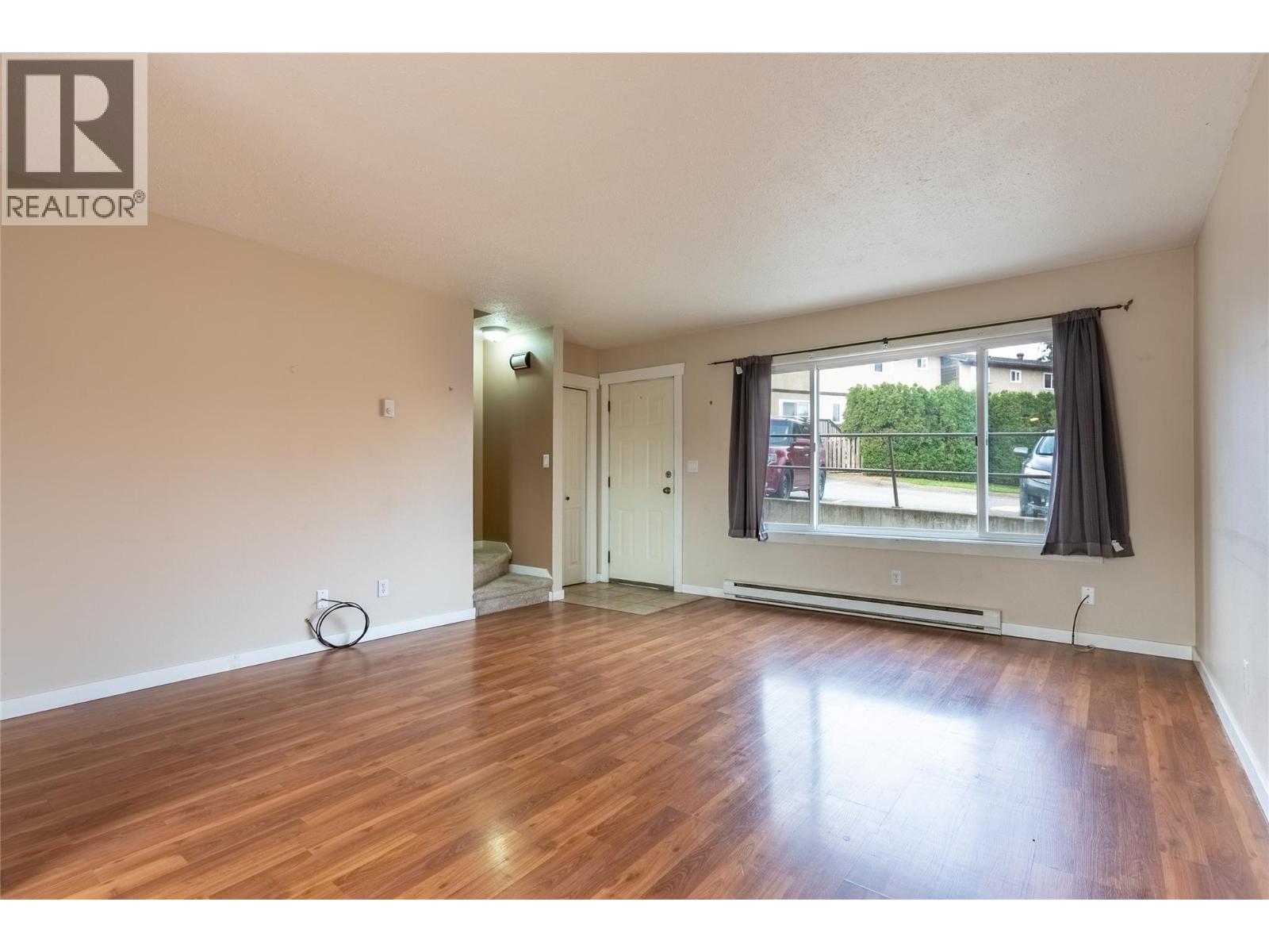 1605 Summit Drive Unit# 72, Kamloops